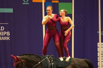 voltering
FEI WORLD PAS-DE-DEUX VAULTING CHAMPIONSHIP
Keywords: pt;maria thinggaard soerensen;freja linde;qiun of oesterholm