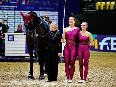 voltering
FEI WORLD PAS-DE-DEUX VAULTING CHAMPIONSHIP
Keywords: pt;maria thinggaard soerensen;freja linde;qiun of oesterholm