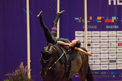 FEI World Vaulting Female Championship
Keywords: Klintholms Ramstein;Sheena Bendixen;cp