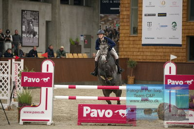 Blue Hors
1 kvl spring
Keywords: caroline knudsen;diva r