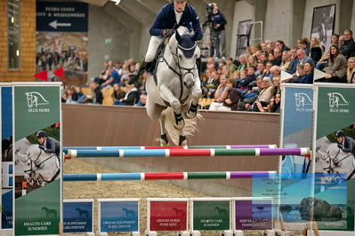 Blue Hors
5 års finale spring
Keywords: jesper meyenburg;cordento II dwb