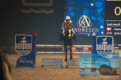 fredag galashow
kostumespring
Keywords: tine  krog jensen;famous choice