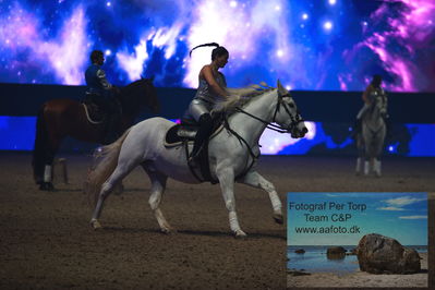 fredag galashow
Keywords: laurent douzeich