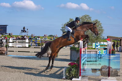 1. Kval. Agria DRF mesterskab U18 præsenteret af Vindeløv Byg - MA2 Springning Heste (140 cm)
Keywords: dm;pt;noah just broch;price dance