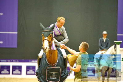 Stutteri Ask Grand Prix CSI2 (
Keywords: andreas schou;lady corlina;lap of honour