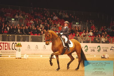 Helgstrand Jewellery CDI3 Grand Prix (GP)
Keywords: stella hagelstam;gin tonic