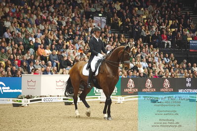 09 ECCO CDI5Grand Prix Special (GPS) - ECCO FIVE STAR DRESSAGE
Keywords: daniel bachmann andersen;vayron