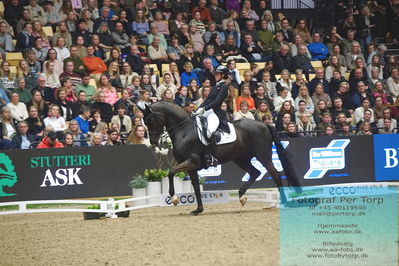 09 ECCO CDI5Grand Prix Special (GPS) - ECCO FIVE STAR DRESSAGE
Keywords: carina cassoe krüth;heiline's danciera