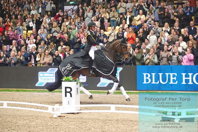 09 ECCO CDI5Grand Prix Special (GPS) - ECCO FIVE STAR DRESSAGE
Keywords: daniel bachmann andersen;cathrine laudrup-dufour;nanna skodborg merrald;lap of honour
