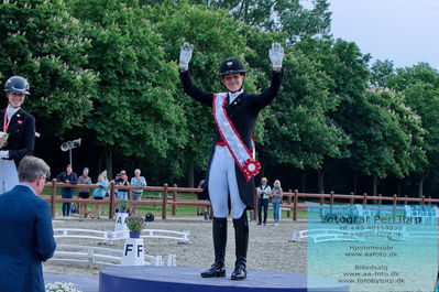 valllensbæk ride klub
senior finale
Keywords: dm;pt;cathrine laudrup-dufour;price ceremony