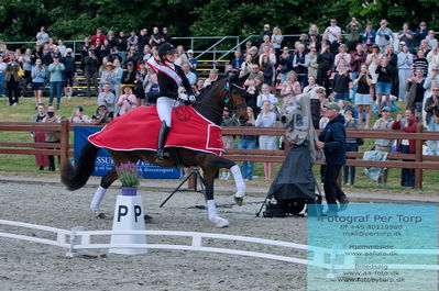 valllensbæk ride klub
senior finale
Keywords: dm;pt;cathrine laudrup-dufour;lap of honour