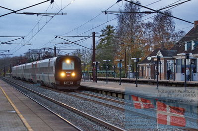 hedehusene station 10-11-23 kl 16.00
Keywords: 4596;dsb;hedehusene;oeresundstog;rail