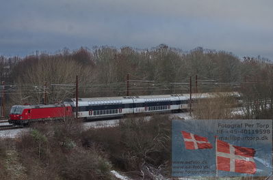 twostock -localtrain
location Albertslund
Keywords: dsb;eb3226;twostcock