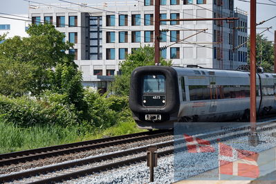 dsb
foto albertslund
Keywords: 4573;resundstog;dsb