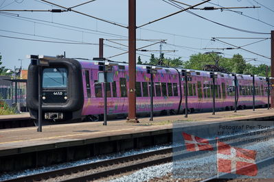 dsb
foto hedehusene
Keywords: 4410;resundtog;reg;reklame;dsb