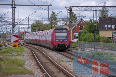 Hellerup st
Keywords: rail;s-tog
