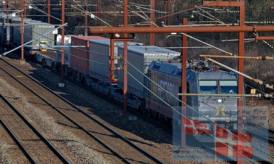 vallensbæk og Albertslund
højhastighed + s-tog og lokaltog
Keywords: br 241 011;hectorrail;godstog