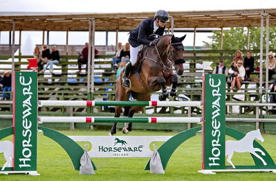 Horseware 7-års Championat hoppning
Keywords: pt;carl-walter fox;eka first navy jack