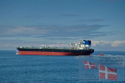 Different photos of wessels and ports
på vej ud af kalundborg fjord - passere røsnøs fyr
Keywords: ship;seaways frio;tanker