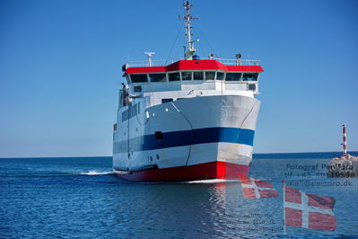 Different photos of wessels and ports
From Havnsoe and Jejeroe
Keywords: SEJEROFAERGEN;sejerøfærgen;9178185