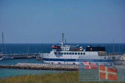 Different photos of wessels and ports
From Havnsoe and Jejeroe
Keywords: 9178185;SEJEROFAERGEN;sejerøfærgen;sejeroe havn;sejerø havn