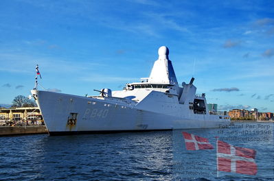 Port Copenhagen
Keywords: ship;HNLMS HOLLAND;copenhagen
