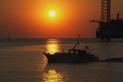 Pictures from Esbjerg Harbour
Sunset
Keywords: sunset;esbjerg harbour