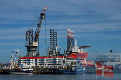 Different photos of wessels and ports
From Esbjerg Harbour

