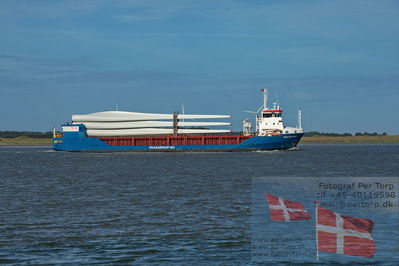 Different photos of wessels and ports
From Esbjerg Harbour
Keywords: peak belfast;imo 9544891;esbjerg harbour