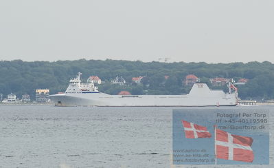 Different photos of wessels and ports
Keywords: friedrich ruus;MMSI: 255806511