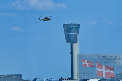 kastrup lufthavn , cph
Keywords: aviation;cpk;militærhelicoptr;kontroltårn