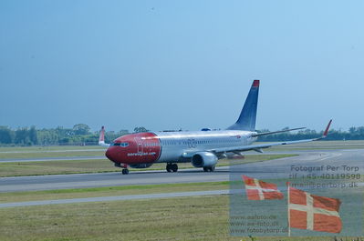 kastrup lufthavn , cph
Keywords: aviation;cpk;noreigian;se-rrv;Boeing 737-8JP;b738
