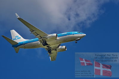 Airplane photo's from all over the World
Pictures from different location - both civil and military aiplanes
Keywords: billund airport;klm;landing;ph-bgf;the flying dutchmann;boeing;737-7k2