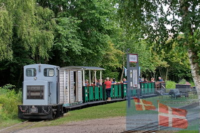 Hedeland veteranbane
Pictures from railroads round the world
Keywords: hedelands veteranbane;diesel 24