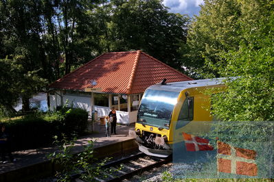 nærumbanen, lokaltog
Keywords: lokaltog;naerumbanen;nærumbanen;rail;brede