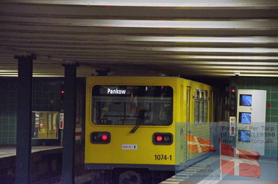 jernbane,rail
photo from Berlin
Keywords: rail;ubahn;berlin